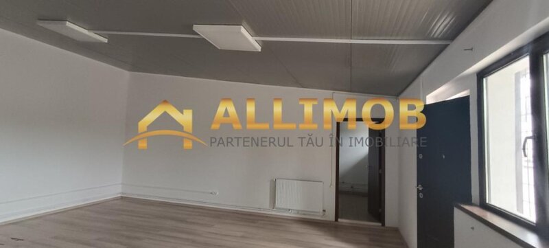 Ploiesti, zona Mihai Bravu, spatiu depozitare si birou